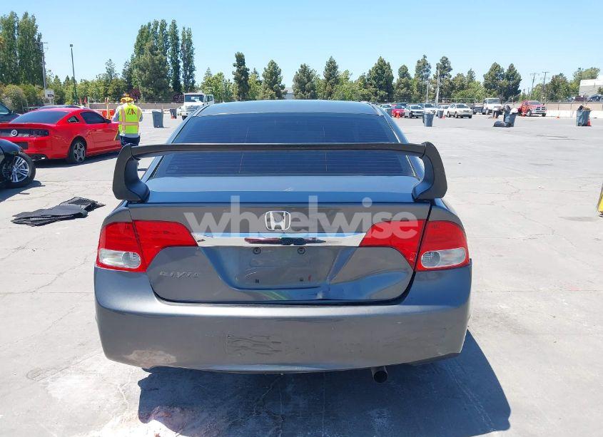 Photo 16 of 2009 Honda Civic EX (VIN 19XFA168X9E007312)