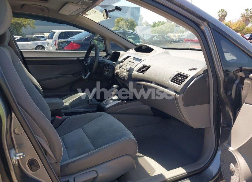 Photo 5 of 2009 Honda Civic EX (VIN 19XFA168X9E007312)