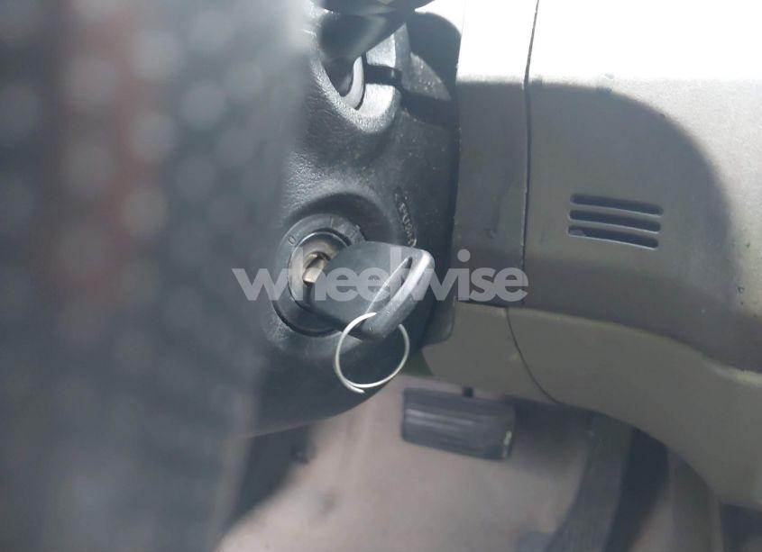 Photo 11 of 2009 Honda Civic EX-L (VIN 19XFA169X9E012499)