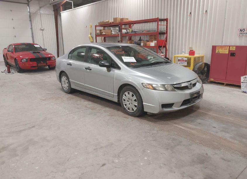 2010 Honda Civic VP (VIN 19XFA1E32AE028813) main photo