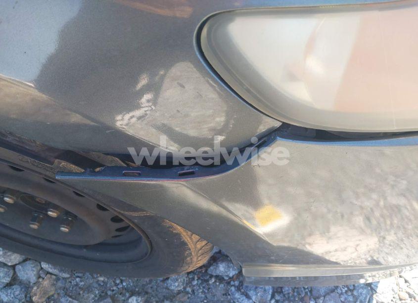 Photo 15 of 2010 Honda Civic VP (VIN 19XFA1F33AE069806)