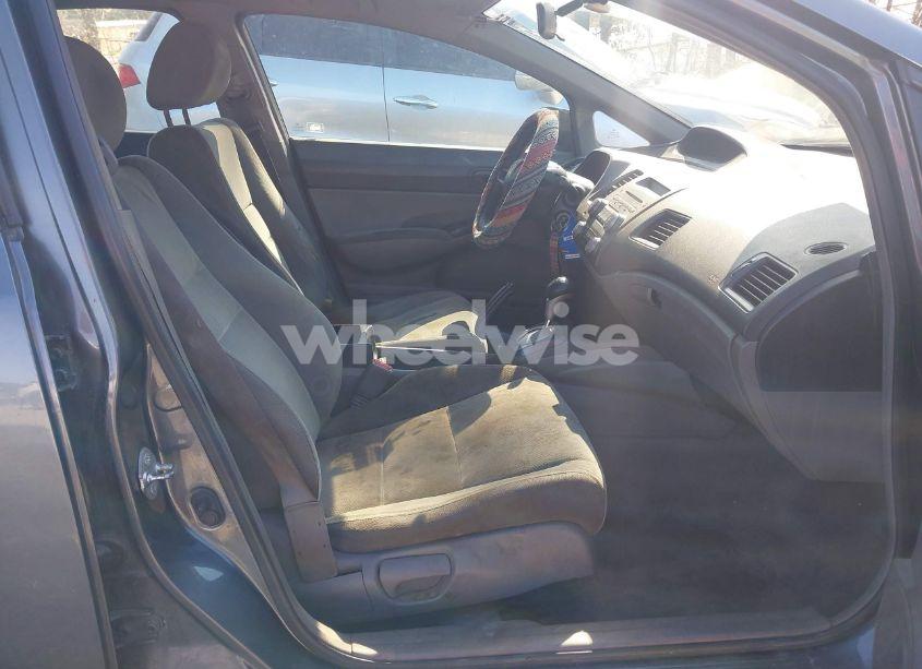 Photo 5 of 2010 Honda Civic VP (VIN 19XFA1F33AE069806)