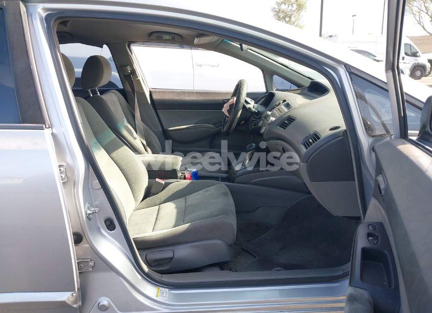 Photo 5 of 2010 Honda Civic VP (VIN 19XFA1F37AE013741)