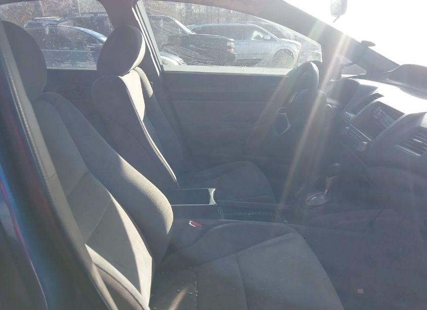 Photo 5 of 2010 Honda Civic VP (VIN 19XFA1F38AE052029)