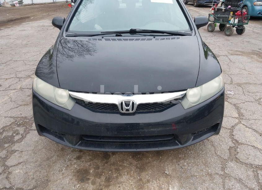 Photo 12 of 2010 Honda Civic LX (VIN 19XFA1F50AE004283)