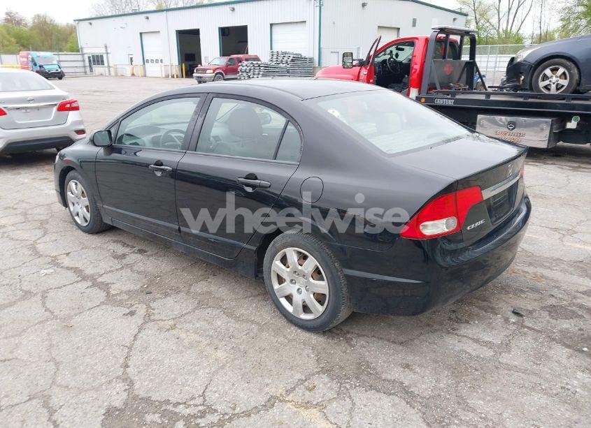 Photo 3 of 2010 Honda Civic LX (VIN 19XFA1F50AE004283)