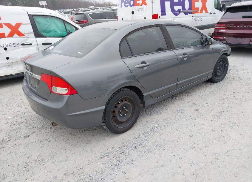 Photo 4 of 2010 Honda Civic LX (VIN 19XFA1F50AE043780)