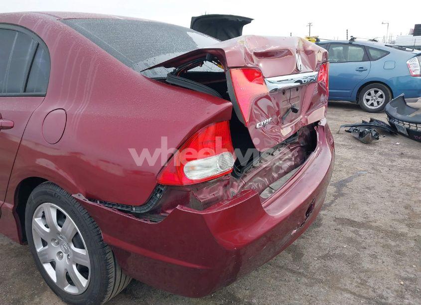 Photo 12 of 2010 Honda Civic LX (VIN 19XFA1F50AE043908)