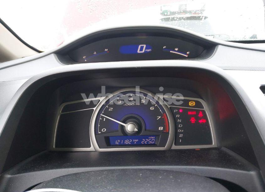 Photo 7 of 2010 Honda Civic LX (VIN 19XFA1F50AE043908)