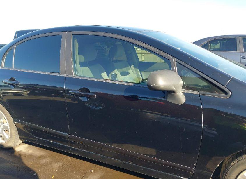 Photo 13 of 2010 Honda Civic LX (VIN 19XFA1F50AE051197)