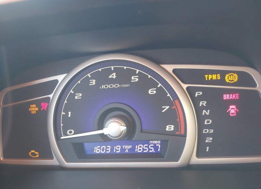 Photo 7 of 2010 Honda Civic LX (VIN 19XFA1F50AE051197)