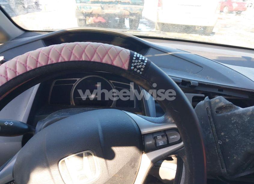 Photo 7 of 2010 Honda Civic LX (VIN 19XFA1F50AE061888)