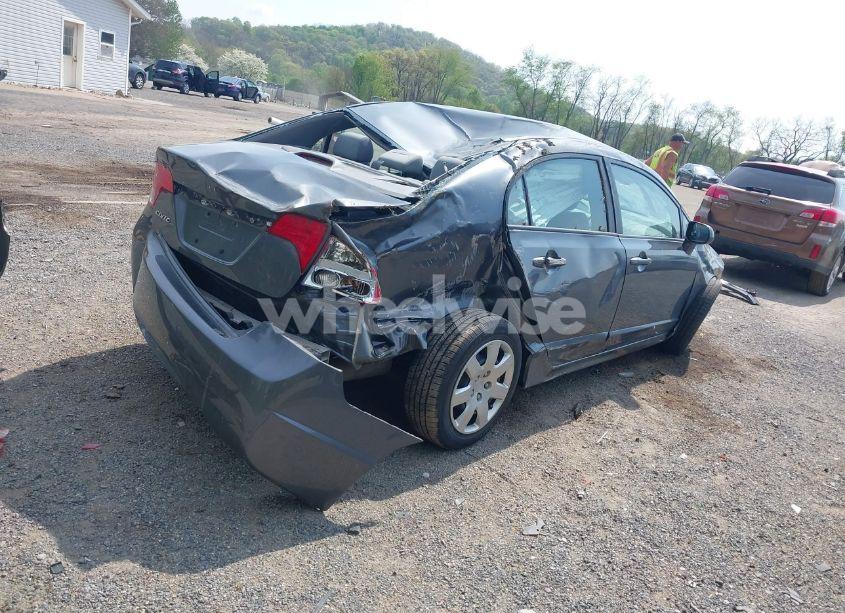 Photo 4 of 2010 Honda Civic LX (VIN 19XFA1F50AE068503)