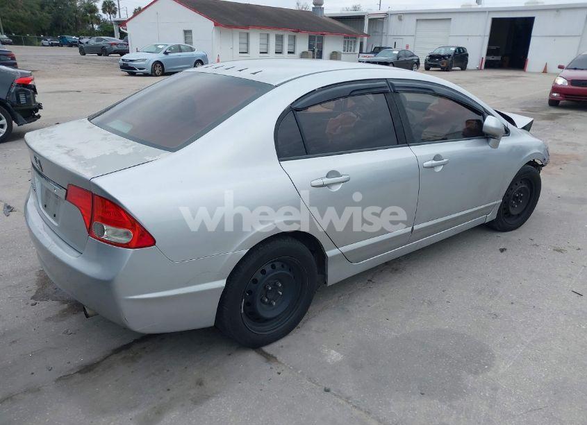 Photo 4 of 2010 Honda Civic LX (VIN 19XFA1F50AE075662)