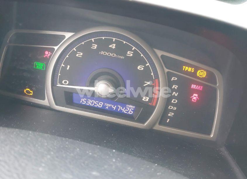 Photo 7 of 2010 Honda Civic LX (VIN 19XFA1F50AE075662)