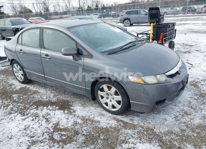 2011 Honda Civic LX (VIN 19XFA1F50BE019416) main photo