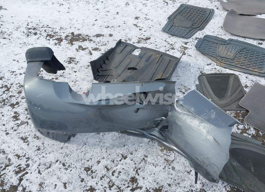 Photo 12 of 2011 Honda Civic LX (VIN 19XFA1F50BE019416)