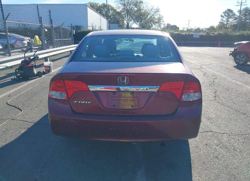 Photo 16 of 2011 Honda Civic LX (VIN 19XFA1F50BE029198)