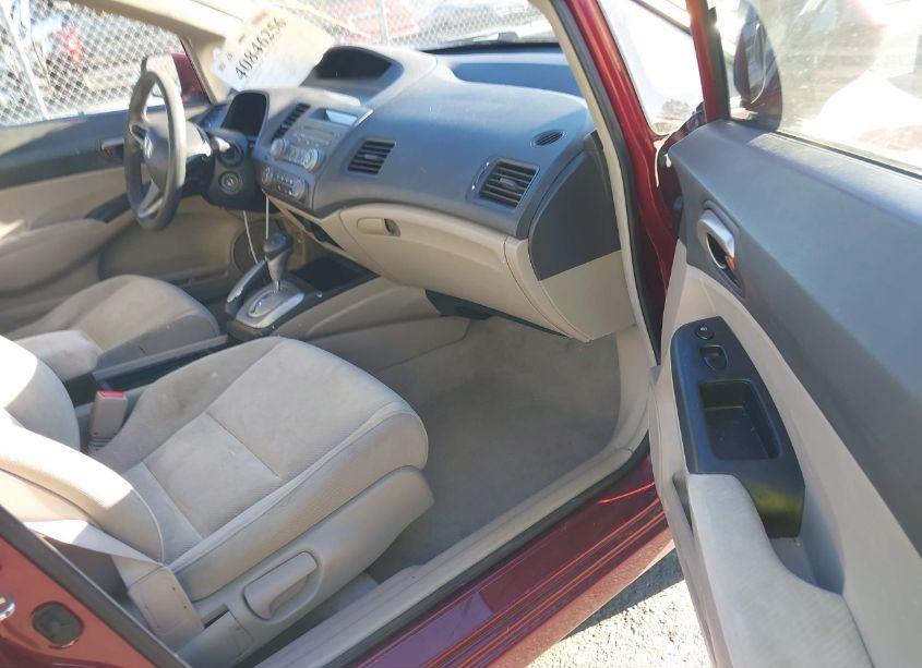 Photo 5 of 2011 Honda Civic LX (VIN 19XFA1F50BE029198)