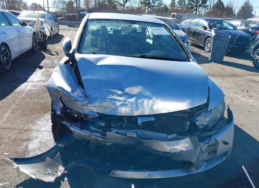 Photo 12 of 2011 Honda Civic LX (VIN 19XFA1F50BE030206)