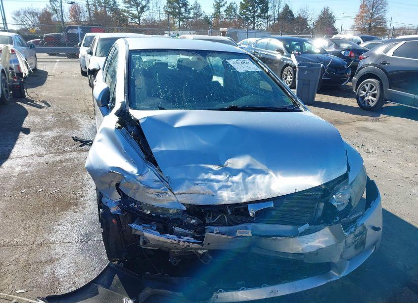 Photo 6 of 2011 Honda Civic LX (VIN 19XFA1F50BE030206)