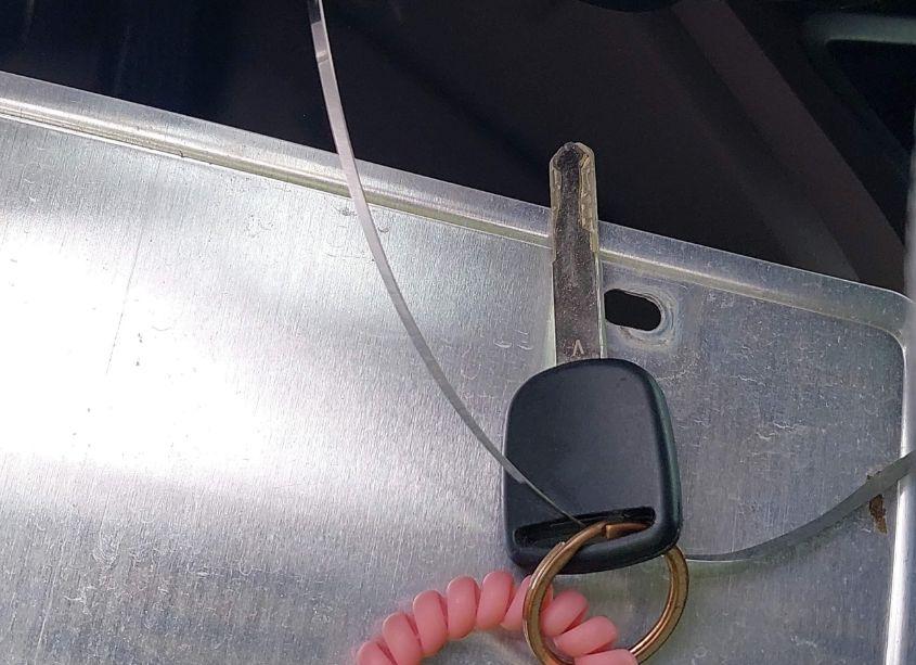 Photo 11 of 2011 Honda Civic LX (VIN 19XFA1F50BE032120)