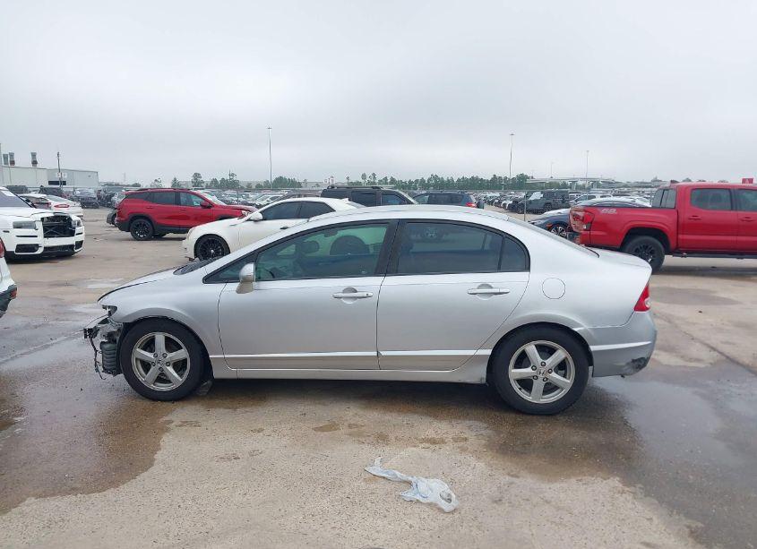 Photo 15 of 2011 Honda Civic LX (VIN 19XFA1F50BE032120)