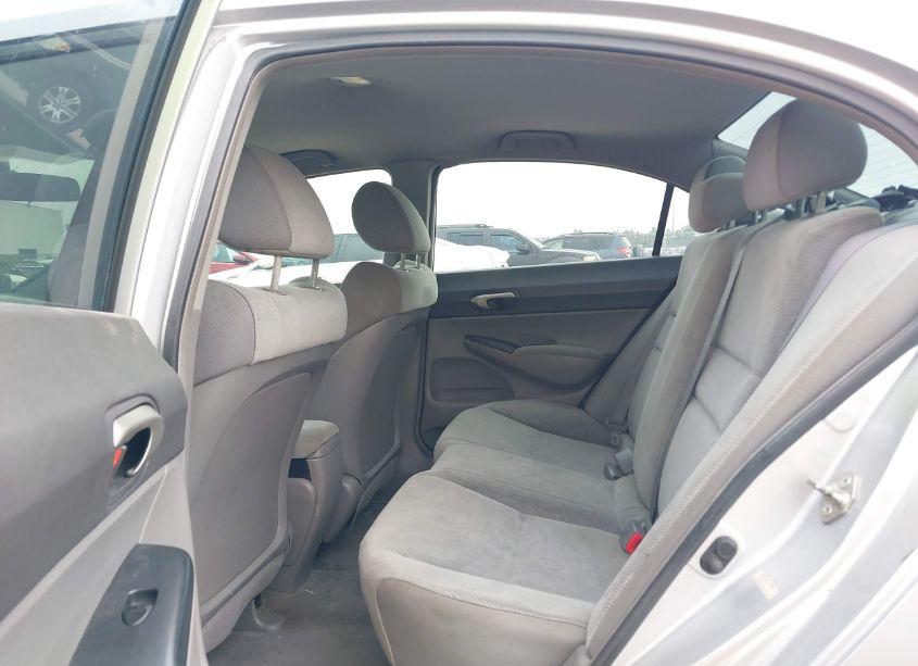 Photo 8 of 2011 Honda Civic LX (VIN 19XFA1F50BE032120)