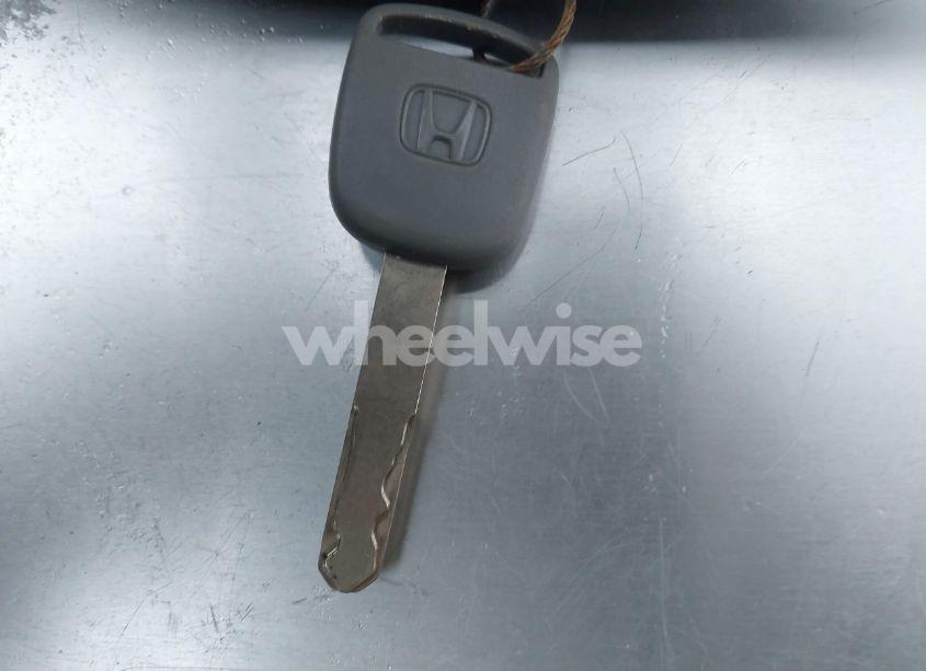 Photo 11 of 2011 Honda Civic LX (VIN 19XFA1F50BE033915)
