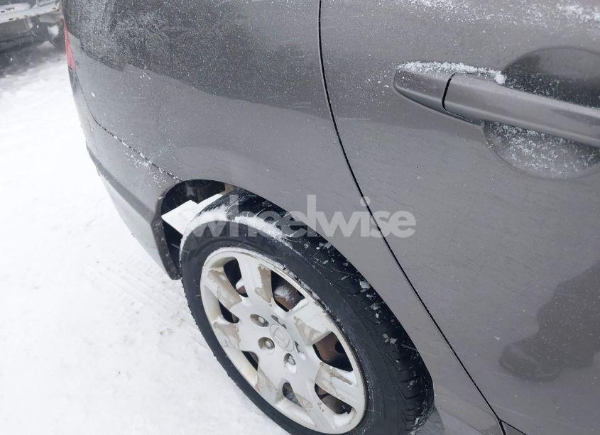 Photo 18 of 2011 Honda Civic LX (VIN 19XFA1F50BE033915)