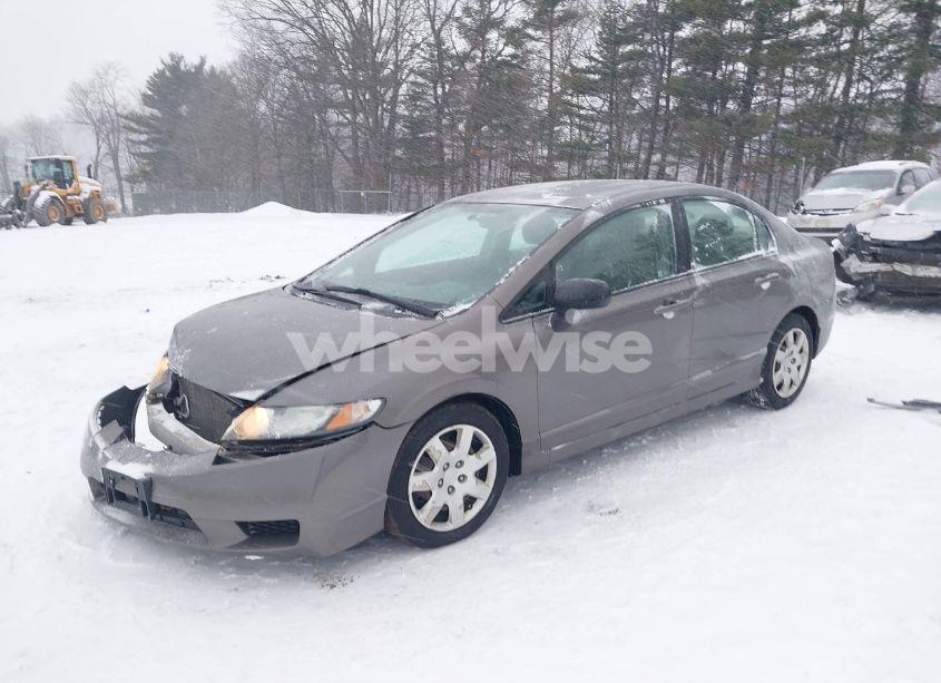 Photo 2 of 2011 Honda Civic LX (VIN 19XFA1F50BE033915)