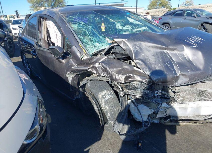 2011 Honda Civic LX (VIN 19XFA1F50BE042212) main photo