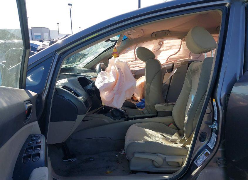 Photo 5 of 2011 Honda Civic LX (VIN 19XFA1F50BE042212)