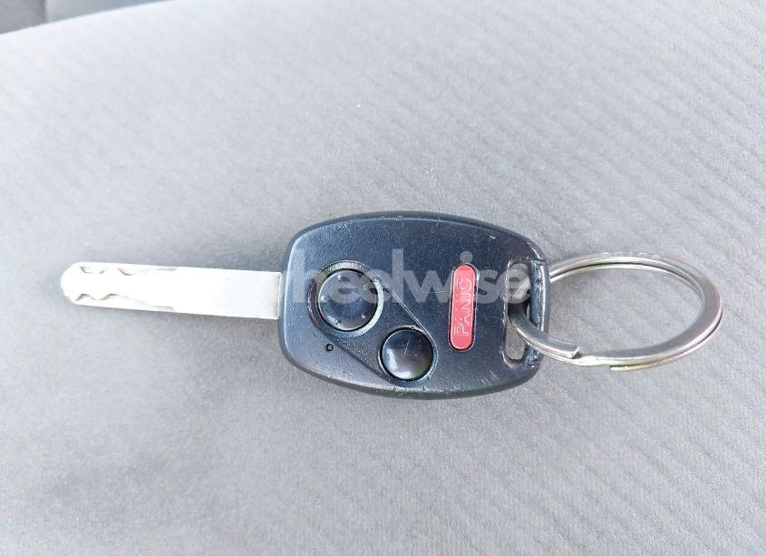 Photo 11 of 2011 Honda Civic LX (VIN 19XFA1F50BE044638)