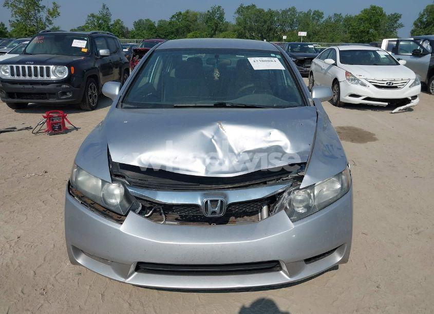 Photo 13 of 2010 Honda Civic LX (VIN 19XFA1F51AE007872)