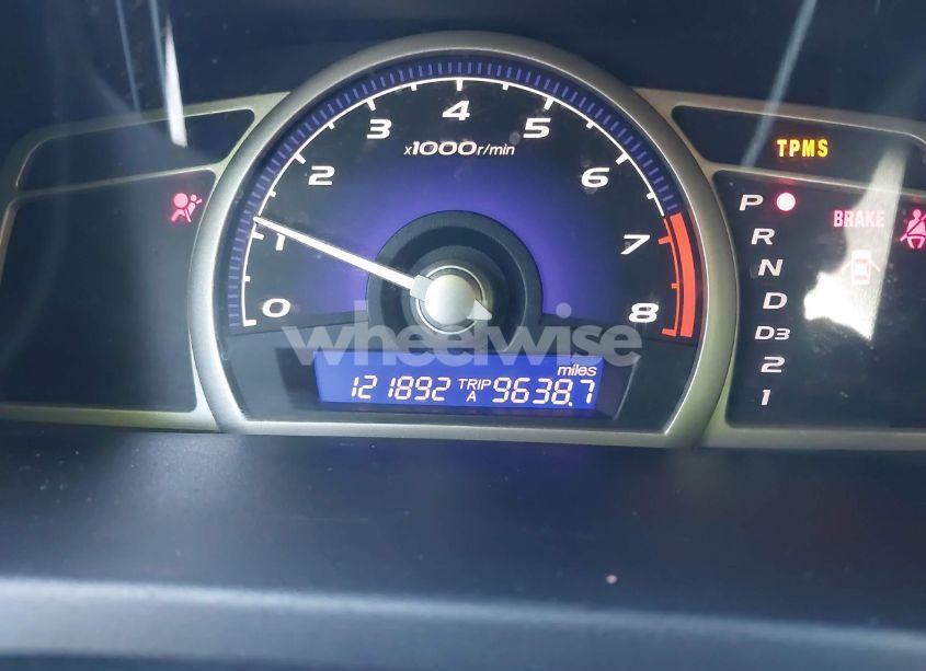 Photo 7 of 2010 Honda Civic LX (VIN 19XFA1F51AE025434)