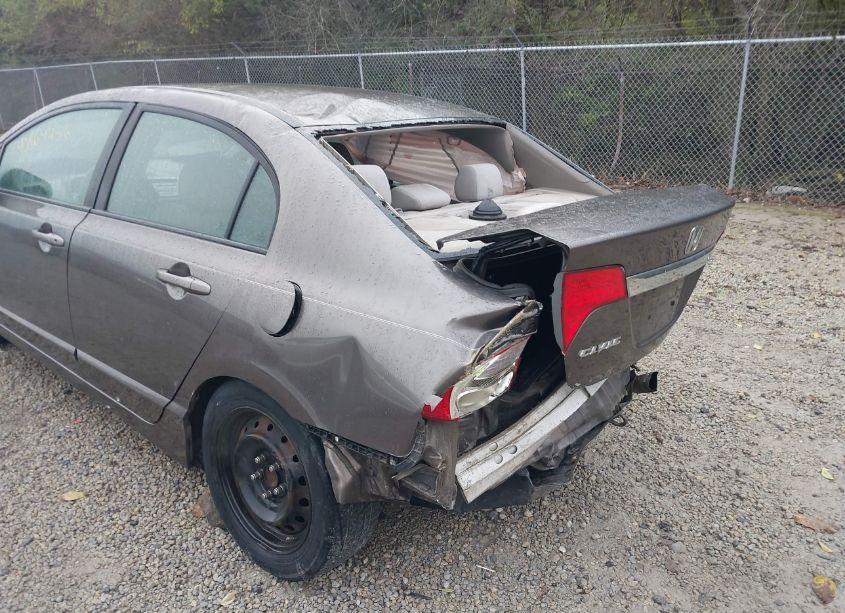 Photo 17 of 2010 Honda Civic LX (VIN 19XFA1F51AE030889)