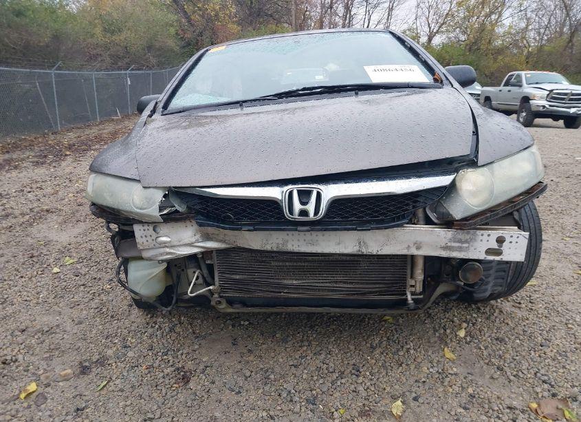Photo 20 of 2010 Honda Civic LX (VIN 19XFA1F51AE030889)