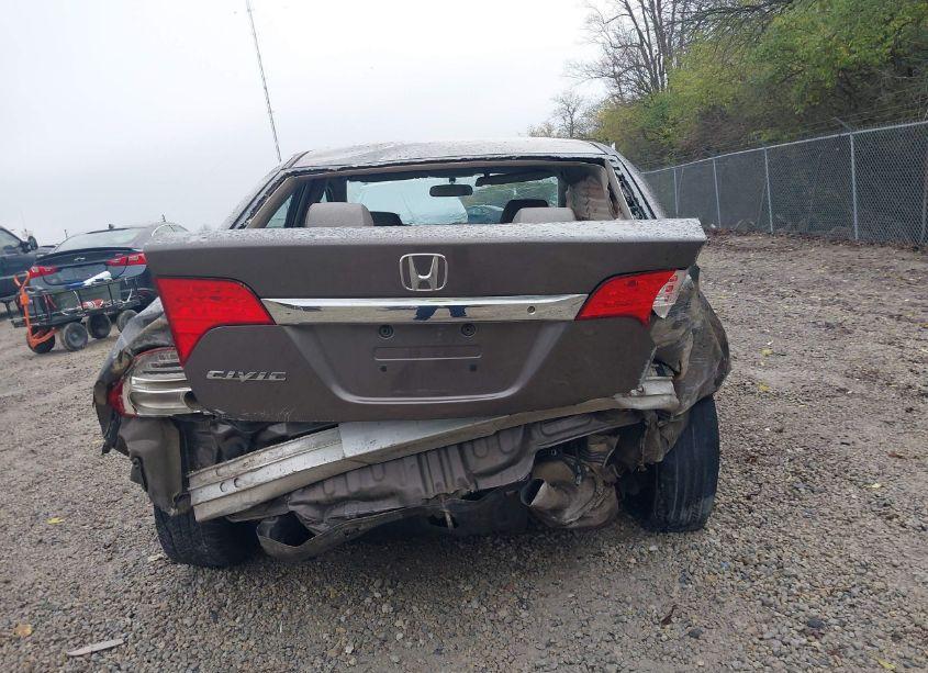 Photo 6 of 2010 Honda Civic LX (VIN 19XFA1F51AE030889)