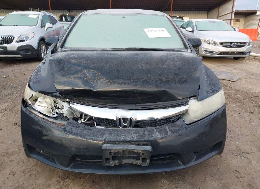 Photo 12 of 2010 Honda Civic LX (VIN 19XFA1F51AE038880)