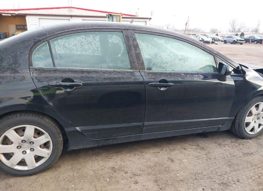 Photo 13 of 2010 Honda Civic LX (VIN 19XFA1F51AE038880)