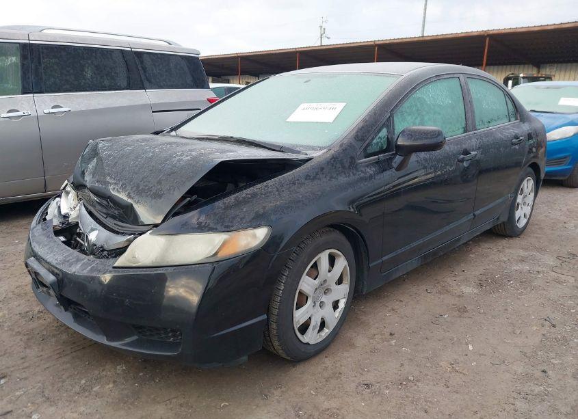 Photo 2 of 2010 Honda Civic LX (VIN 19XFA1F51AE038880)