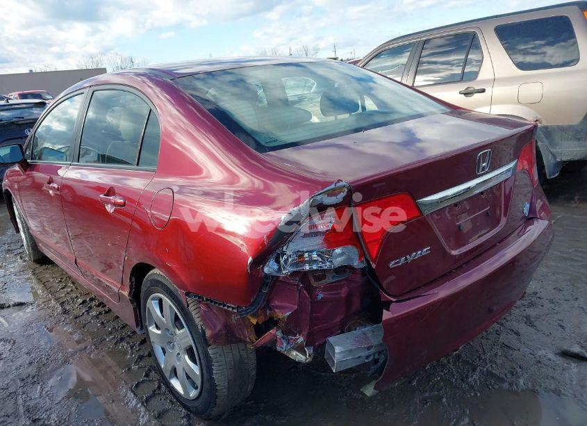 Photo 3 of 2010 Honda Civic LX (VIN 19XFA1F51AE040418)