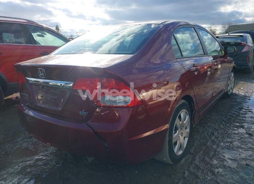 Photo 4 of 2010 Honda Civic LX (VIN 19XFA1F51AE040418)