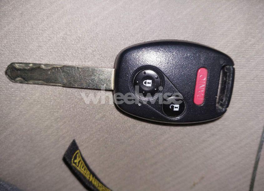 Photo 11 of 2010 Honda Civic LX (VIN 19XFA1F51AE053220)