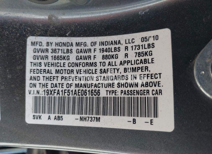 Photo 9 of 2010 Honda Civic LX (VIN 19XFA1F51AE061656)