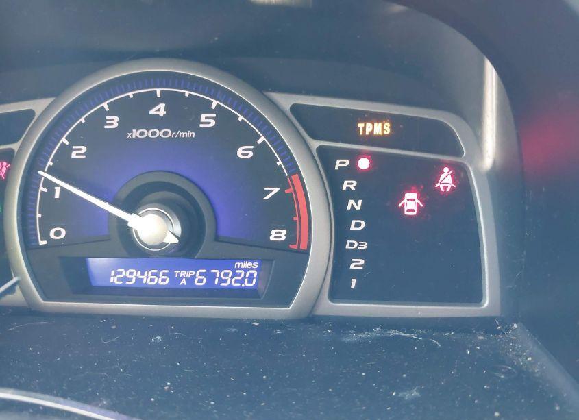 Photo 7 of 2011 Honda Civic LX (VIN 19XFA1F51BE006108)