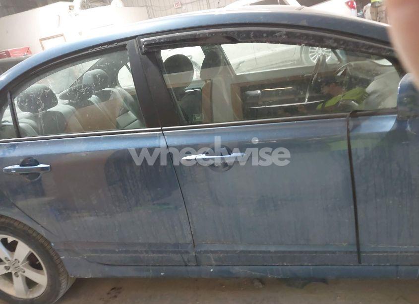 Photo 14 of 2011 Honda Civic LX (VIN 19XFA1F51BE046768)