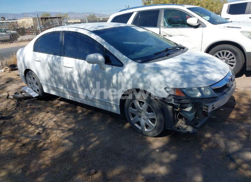 2010 Honda Civic LX (VIN 19XFA1F52AE013910) main photo