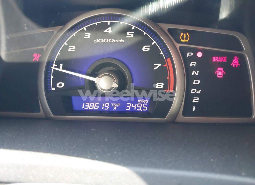 Photo 16 of 2010 Honda Civic LX (VIN 19XFA1F52AE013910)